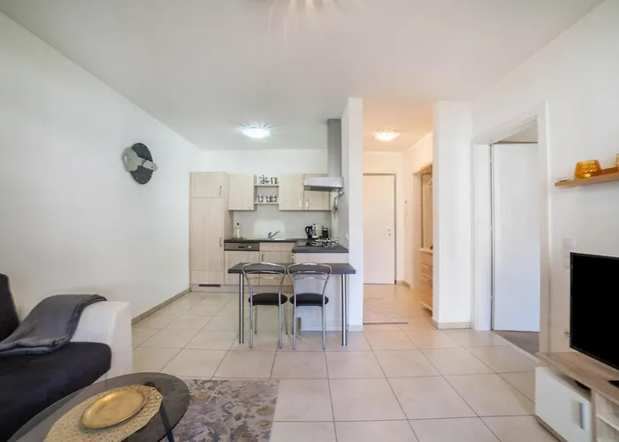 Truma Swing Small And Cozy